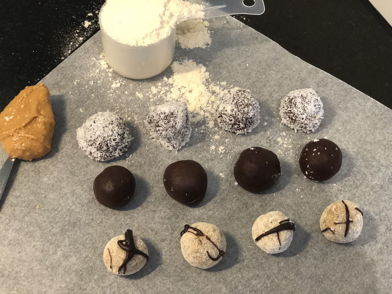 peanutbutterproteinballs