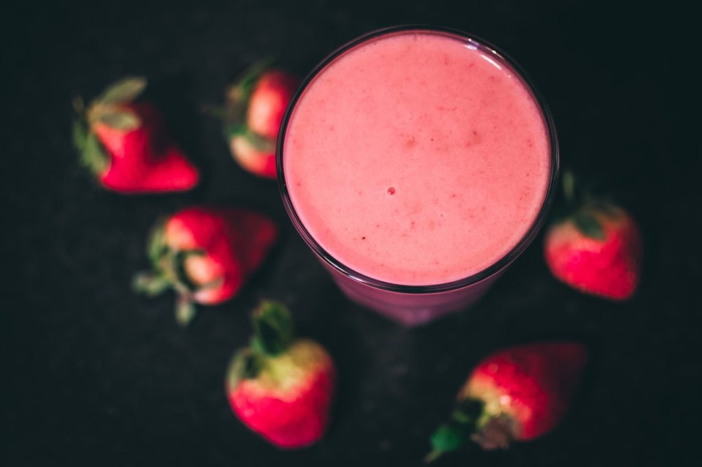 strawberry protein smoothie