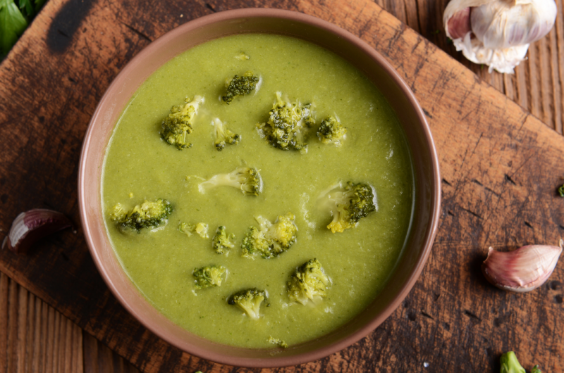 Healthy Creamy Broccoli Soup